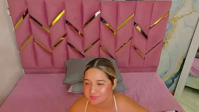 collegepawglovedaddy online show from April 2026 11:34:02 PM