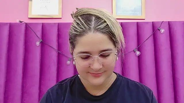 collegepawglovedaddy online show from November 2025 07:36:01 PM