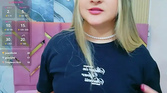 collegepawglovedaddy online show from June 2026 07:15:01 PM