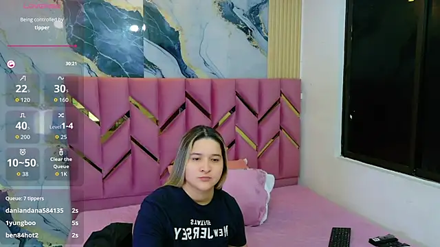 collegepawglovedaddy online show from June 2026 07:47:01 PM