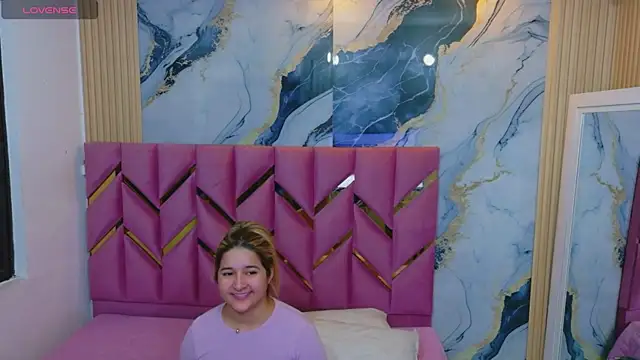 collegepawglovedaddy online show from April 2026 08:02:01 PM