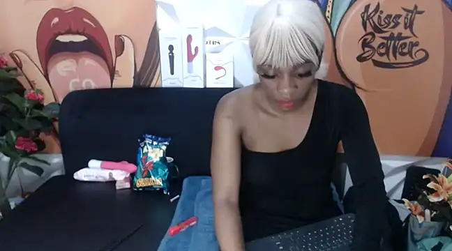 Ebonypreciousx online show from December 2024 03:33:02 PM