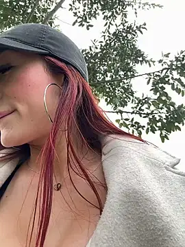 ariiel  online show from December 2025 04:12:02 PM