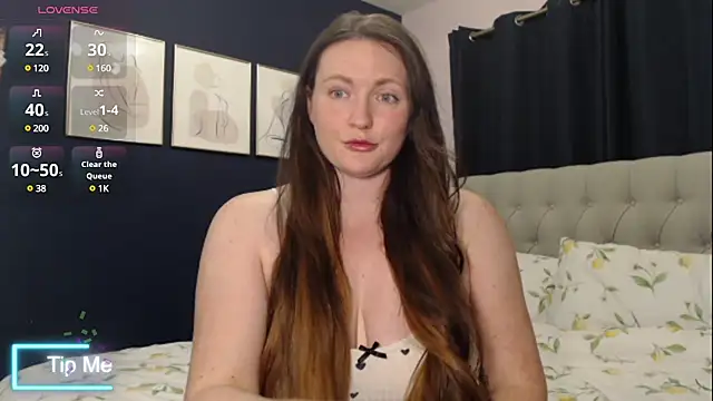 Snapshot of BustyBonnieUK chatting on February 2025 09:33:02 PM BustyBonnieUK online show from February 2025 09:33:02 PM