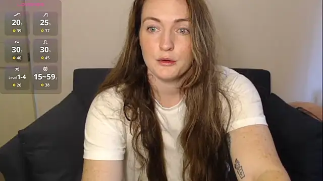 Snapshot of BustyBonnieUK chatting on September 2025 11:13:01 AM BustyBonnieUK online show from September 2025 11:13:01 AM