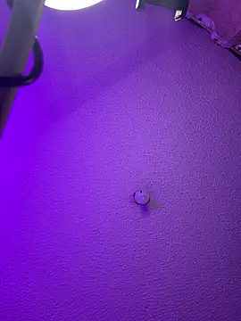 aurora divine online show from April 2026 02:57:01 PM