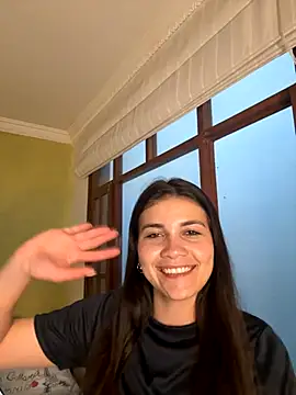 aurora divine online show from September 2025 10:47:01 PM