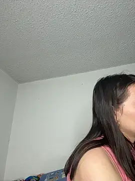 aurora divine online show from March 2026 11:09:01 PM