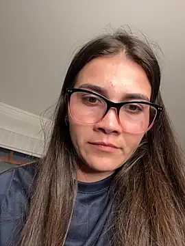 aurora divine online show from October 2025 10:51:02 PM