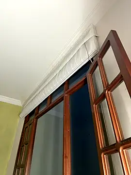 aurora divine online show from October 2025 10:50:01 PM