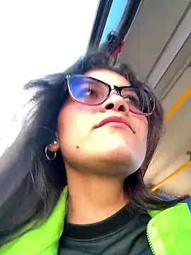 aurora divine online show from January 2026 10:25:01 PM