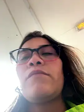 aurora divine online show from January 2026 10:57:01 PM