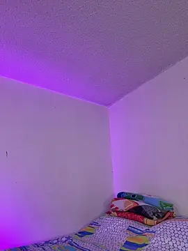 aurora divine online show from May 2026 08:56:02 PM