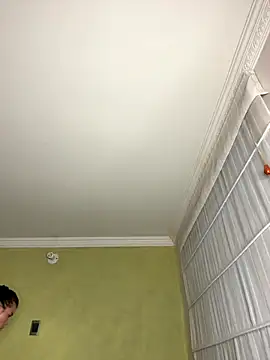 aurora divine online show from December 2025 10:48:01 PM