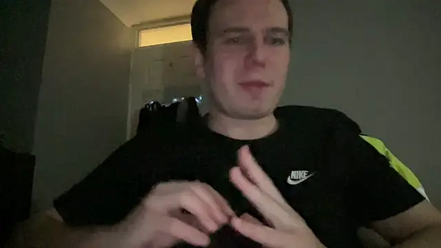 Snapshot of GotItGoin chatting on March 2026 12:33:02 AM GotItGoin online show from March 2026 12:33:02 AM