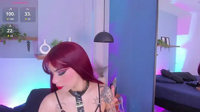 maddy walker online show from December 2025 12:32:02 PM