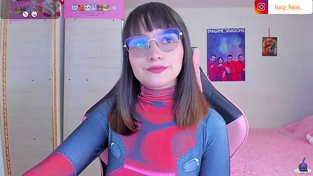 Lucyy-hess online show from April 2026 06:58:02 PM