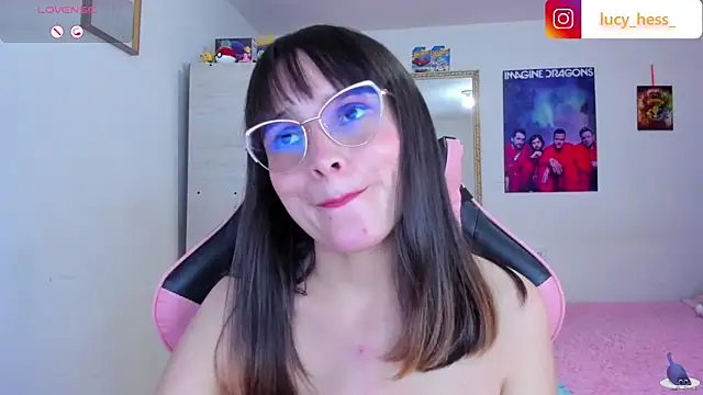 Lucyy-hess online show from June 2026 07:35:01 PM