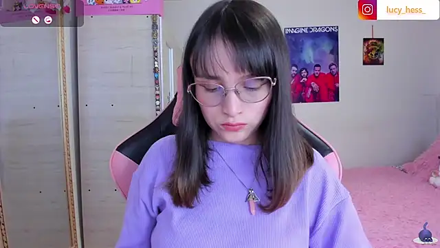 Lucyy-hess online show from May 2026 07:50:02 PM