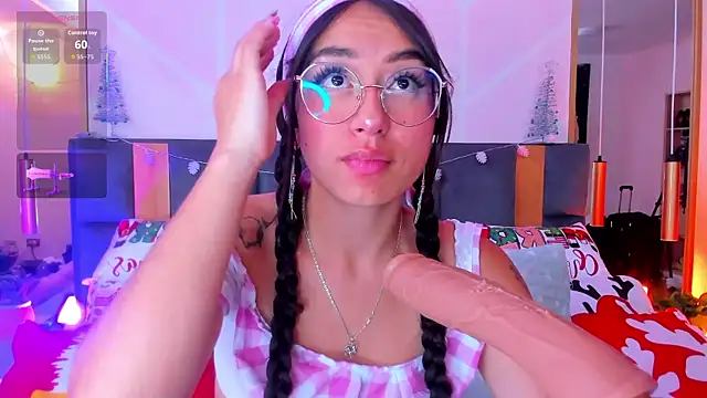 MadyJackson online show from December 2025 11:45:01 AM