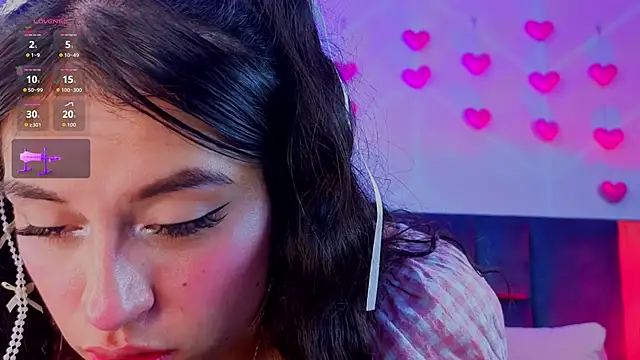 MadyJackson online show from May 2026 12:02:01 AM