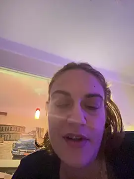 Snapshot of _linarose chatting on January 2025 11:40:01 PM linarose online show from January 2025 11:40:01 PM