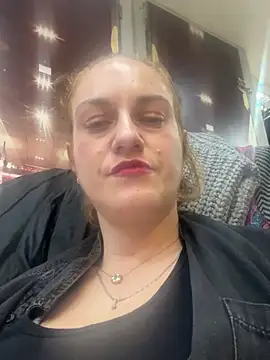 Snapshot of _linarose chatting on January 2025 08:58:02 PM linarose online show from January 2025 08:58:02 PM