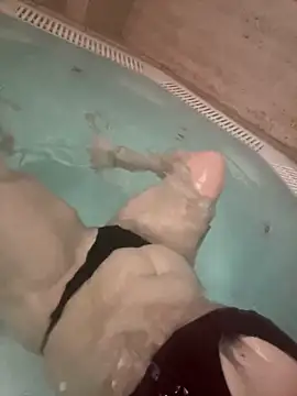 Snapshot of _linarose chatting on December 2024 02:19:02 PM linarose online show from December 2024 02:19:02 PM