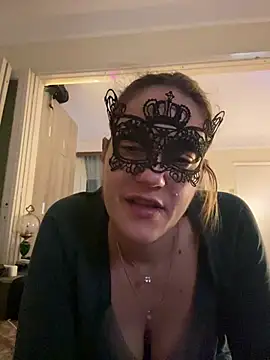 Snapshot of _linarose chatting on December 2024 11:51:02 PM linarose online show from December 2024 11:51:02 PM