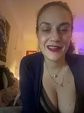 Snapshot of _linarose chatting on January 2025 09:40:01 PM linarose online show from January 2025 09:40:01 PM