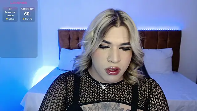 alexiaaross online show from October 2025 03:51:02 AM