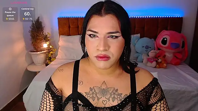 Snapshot of alexiaaross chatting on February 2026 05:05:01 AM alexiaaross online show from February 2026 05:05:01 AM