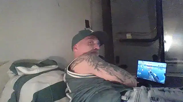 CandiedPompano online show from October 2025 01:27:01 AM