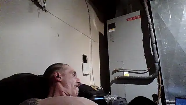 Snapshot of CandiedPompano chatting on October 2025 04:01:01 AM CandiedPompano online show from October 2025 04:01:01 AM