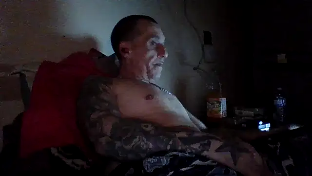 CandiedPompano online show from November 2025 05:11:02 AM