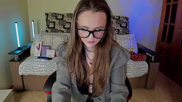 VeronikaVel online show from April 2026 08:49:01 PM