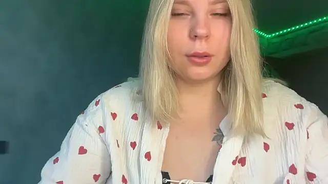 Thalia  Star online show from December 2025 08:19:02 AM