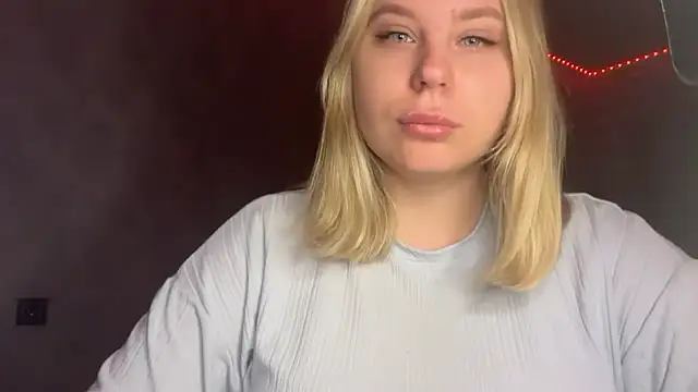 Thalia  Star online show from November 2025 04:46:02 AM