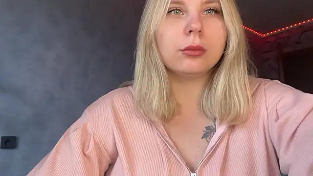 Thalia  Star online show from December 2025 09:55:01 AM