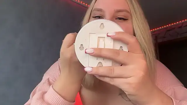 Thalia  Star online show from January 2026 11:15:02 AM