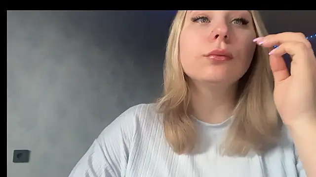 Thalia  Star online show from April 2026 08:27:01 AM