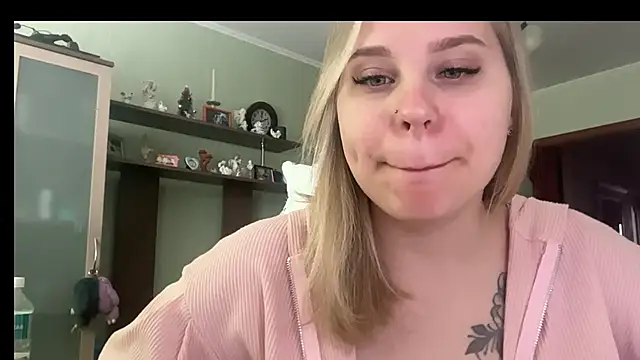 Thalia  Star online show from March 2026 11:00:02 AM