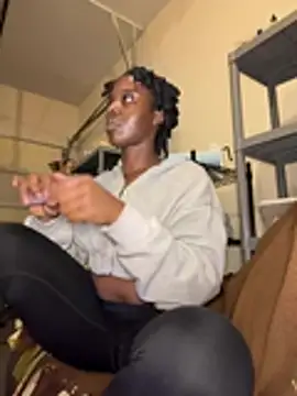 choclatepeaach online show from February 2026 05:53:01 PM