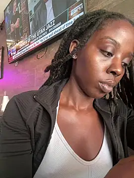 choclatepeaach online show from May 2026 04:59:01 PM