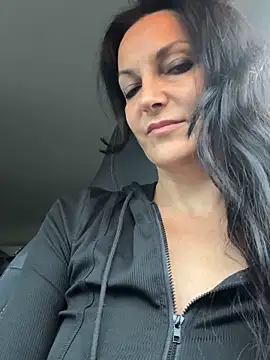 -OLYA- online show from October 2025 06:25:02 AM