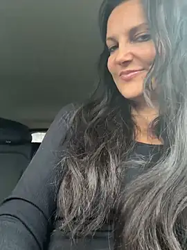 -OLYA- online show from November 2025 01:04:01 PM