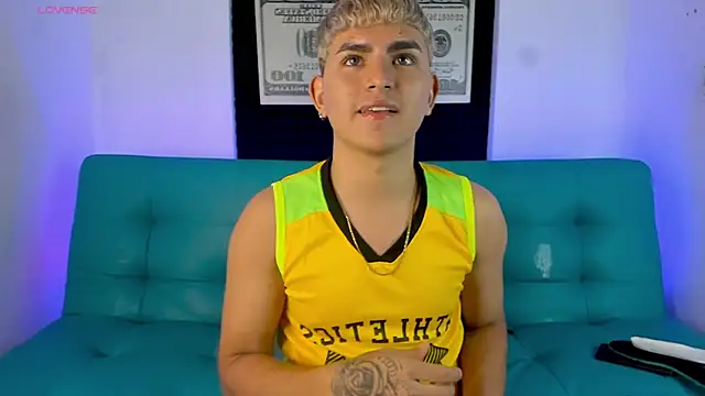 Snapshot of Lyam_ap chatting on October 2025 03:29:02 AM Lyam ap online show from October 2025 03:29:02 AM