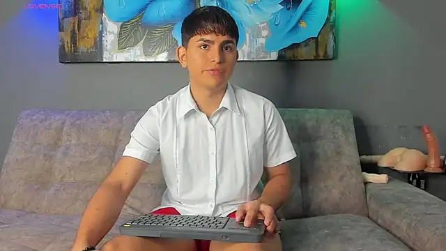 Lyam ap online show from December 2025 08:46:02 AM