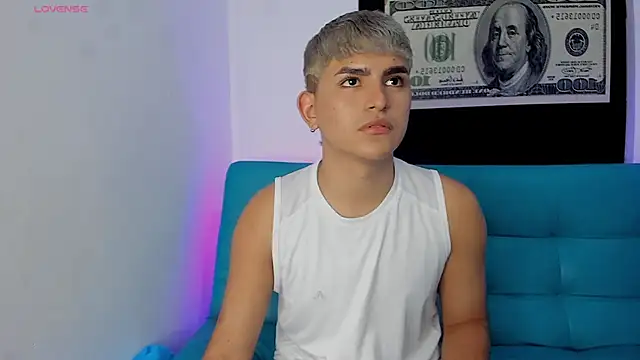 Snapshot of Lyam_ap chatting on October 2025 09:22:01 AM Lyam ap online show from October 2025 09:22:01 AM