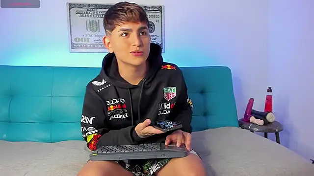 Lyam ap online show from December 2025 10:06:01 AM